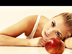 18 años, Fetiche, Penetracion con dedos, Masturbación, Coño, Solo, Adolescente, Tetas