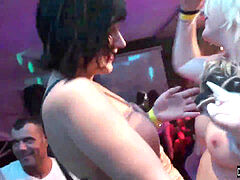 Blasen, Verein, Gruppensex, Orgie, Party