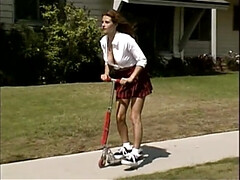 Beauté, Brunette brune, Éjaculer dans la bouche, Mignonne, Queue, Hard, Rasée, Plan cul à trois