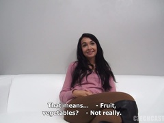 Noire, Tchèque, Nénés