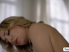 Большие сиськи, Минет, Глубокая глотка, Латиноамериканки, Лизание, Киски, Трансы