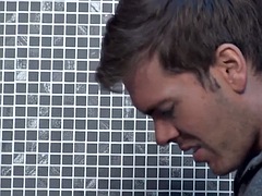 Sucer une bite, Britannique, Brunette brune, Européenne, Hard, Mère que j'aimerais baiser, Actrice du porno, Chevaucher