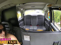 Britisch, Auto, Hardcore, Hd, Natürlich, Natürlichen titten, Öffentlich, Muschi