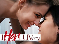 Blondine, Fingern, Deutsch, Hd, Lesbisch, Natürlichen titten, Taboo, Jungendliche (18+)