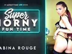 Braunhaarige, Fingern, Klaffend, Handjob, Masturbation, Höschen, Rasiert, Solo