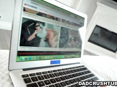 18 jahre, Grosser arsch, Blasen, Handjob, Hardcore, Hd, Pov, Jungendliche (18+)