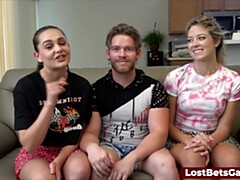 18, フェラチオ, 女 人男 人, Hd, オマンコ, ティーン, 三人, オッパイの