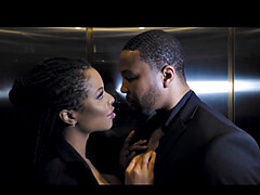 デカ尻, デカパイ, 黒人, バック, ヒール, キス, アウトドア, タトゥー