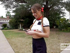 18, フェラチオ, 茶髪の, イマラチオ, 指いじり, Hd, ペニス, コキ