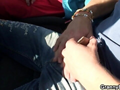 Blond, Tsjechisch, Harig, Hd, Rijpe lesbienne, Buiten, Kut duiken, Realiteit