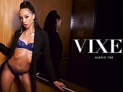 En levrette, Noir ébène, Poilue, Interracial, Lingerie, Chatte, Adolescente, Nénés