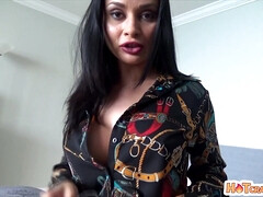 Grosser arsch, Hd, Lingerie, Masturbation, Mutti, Pov, Öffentlich, Russisch