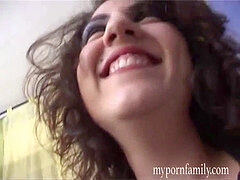 Enthousiasteling, Handbeurt, Huisgemaakt, Moeder die ik wil neuken, Realiteit, Tiener