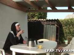 Leie, In den arsch, Französisch