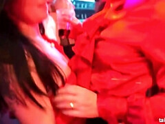 Puppe, Hd, Interrassisch, Party, Öffentlich, Dusche, Swingers, Tätowierung