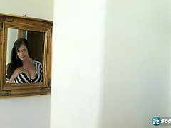 Grosse titten, Blasen, Braunhaarige, Spermaladung, Im freien, Ablutschen, Tittenfick, Titten