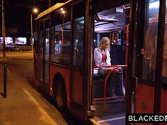 Verga grande, Rubia, Corridas faciales, Interracial, Lamidas, Hombre hombre mujer, Coño, Montar