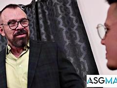 Большой член, Минет, Геи