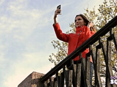 Lovely chick squirts and fucks