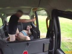 Ava releases her hairy bush