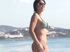 Пляж, Красивые, Грудастые, Классика, Глубокая глотка, Соски, На публике, Сиськи