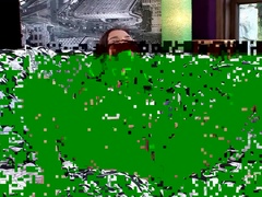 Brunette brune, Masturbation, Orgasme, Piercing, Rasée, Nénés, Jouets, Vibromasseur