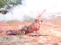 軍人, お尻, フェラチオ, 茶髪の, バック, 手コキする, 剃毛, ティーン
