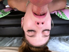 Bobbi Dylan wants to give a blowjob to be remembered by.