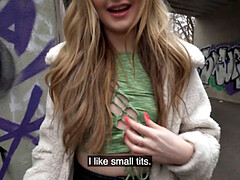 Leie, Grosser arsch, Blasen, Geld, Im freien, Öffentlich, Realität, Jungendliche (18+)