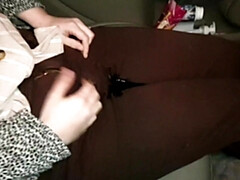 Любители, Британки, В машине, Хд, Джинсы, Писсинг, На публике, Влажная