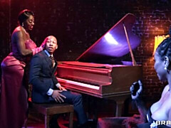 Большая жопа, Большой член, Большие сиськи, Черные, Минет, Собачьи, Милф, Втроем