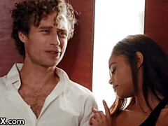 Noire, Sucer une bite, Couple, Érotique, Interracial, Réalité, Adolescente, Nénés