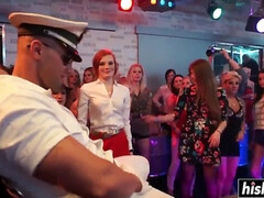 フェラチオ, チン, グループ, ハードコア, Hd, 異人種間, 赤毛, フェラする