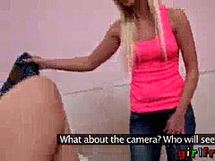 Поцелуи, Лесбиянка