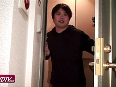 18, デカパイ, フェラチオ, 中出し, カワイイ, 足, 日本人, 現実