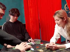 アジア人, お尻, 中国人, 指いじり, ゲーム, 剃毛, オッパイの, おもちゃ