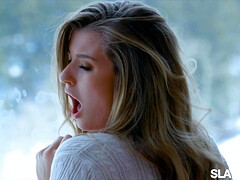 18 años, Tetas grandes, Rubia, Tetona, Penetracion con dedos, Sexo duro, Anilingus, Mojado