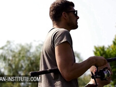 Grote mammen, Pijpbeurt, Bruinharig, Dubbele penetratie, Buiten, Pornster, Realiteit, Geschoren