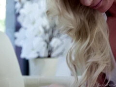 Vollbusig, Lesbisch, Milf, Zierlich, Piercing, Muschi, Arsch lecken, Titten