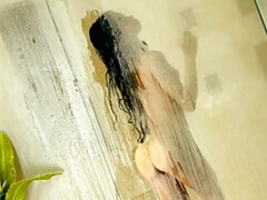Bad, Braunhaarige, Latina, Masturbation, Natürlichen titten, Zierlich, Muschi, Titten