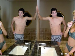 Gros seins, Blonde, Sucer une bite, Tromperie, Couple, Pov, Réalité