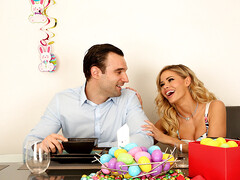 Blonde, Sucer une bite, Branlette thaïlandaise