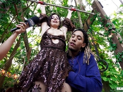 Money Talks - Money Talks: Ren Faire 2 - Emerald Loves