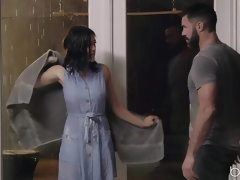 Asiatisch, Arsch, Bad, Blasen, Braunhaarige, Fingern, Kurzes haar, Dusche