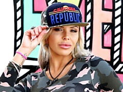 Anal, Gros cul, Grosse bite, Gros seins, Sucer une bite, En levrette, Mère que j'aimerais baiser, De plein air