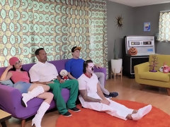 Gros cul, Gros seins, Sucer une bite, En levrette, Mère que j'aimerais baiser, Maman, Rousse roux, Nénés