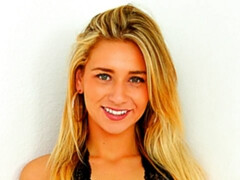 Culo grande, Rubia, Mamada, Estilo perrito, Pajear, Madres para coger, Tetas naturales, Afeitado