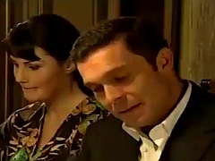 Brunette brune, Italienne, Mère que j'aimerais baiser, Actrice du porno, Cheveux courts