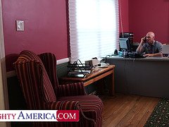 Grote lul, Grote mammen, Pijpbeurt, Likken, Moeder die ik wil neuken, Natuurlijke tieten, Kut duiken, Realiteit