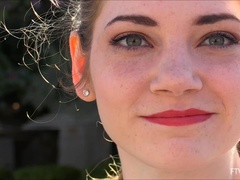 In den arsch, Kleid, Extrem, Massage, Orgasmus, Öffentlich, Solo, Weibliche ejakulation